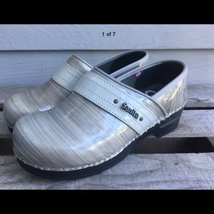 Brand New Sanita’s size 36 (6-6-12 women’s )